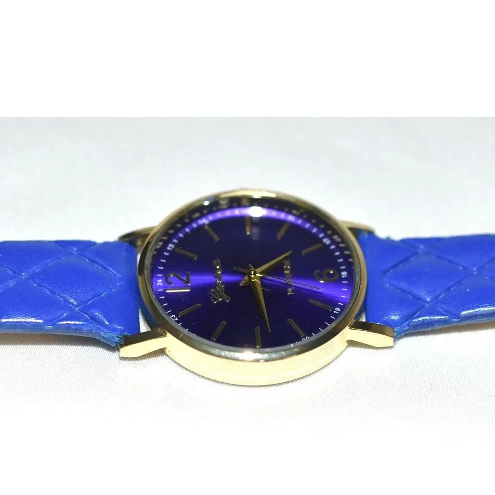 Casual Geneva Platinum Blue Face/ Quilted Faux Leather Band New Battery 8